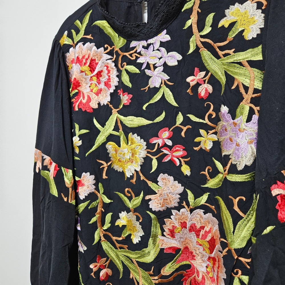 Anthropologie Tiny Floral Embroidered Knit Blouse Top Boho Balloon Sleeve 2X - Picture 4 of 13